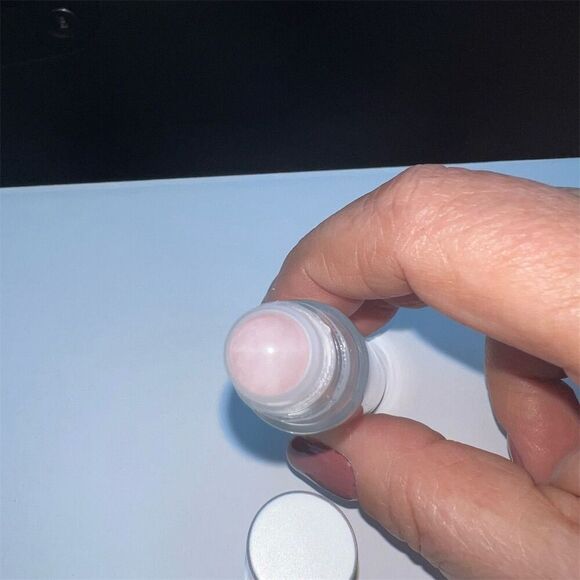 Rose Quartz Essential Oil Roller Bottle 10ml Aromatherapy - Picture 3 of 5